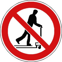 Défense de circuler avec un chariot élévateur STF 