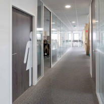Grand adhésif XXL pour porte toilettes femmes - Direct Signalétique