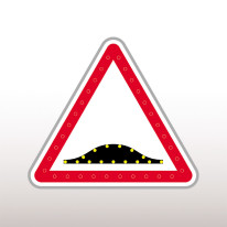 Panneau lumineux indiquant un ralentisseur