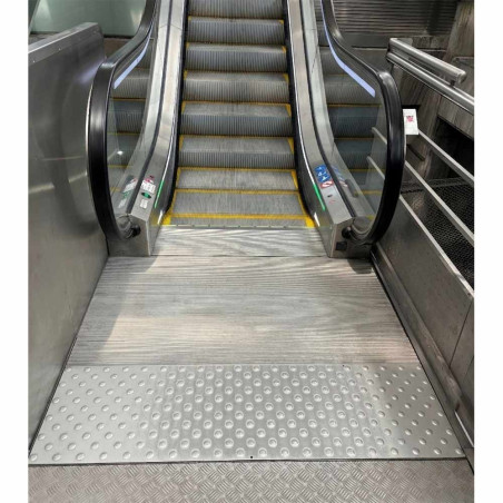 dalle inox brossé en situation