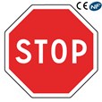 Panneau de signalisation stop